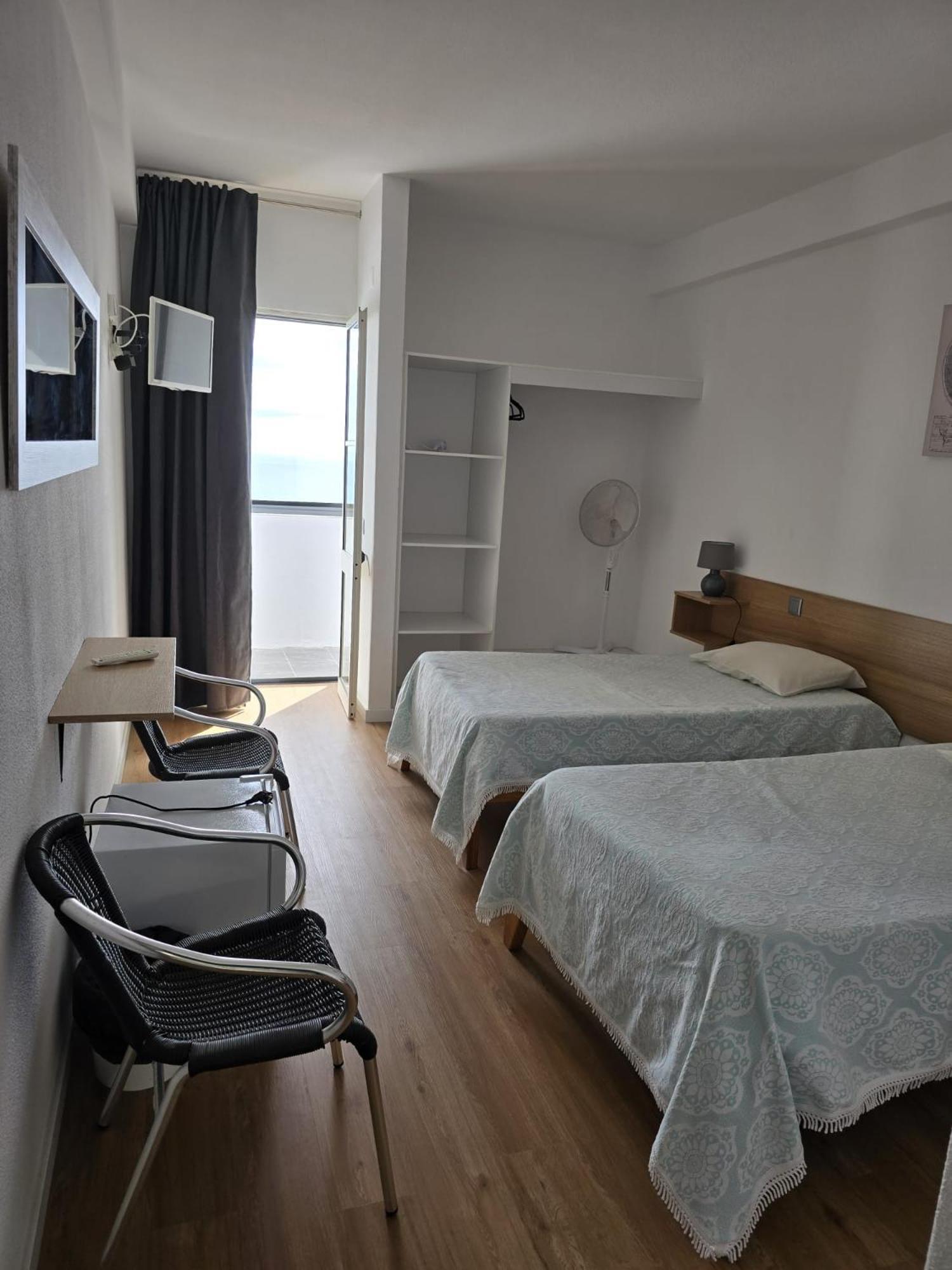 Al Moniz Hotel Água de Pena Екстериор снимка