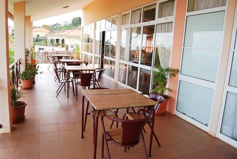 Al Moniz Hotel Água de Pena Екстериор снимка