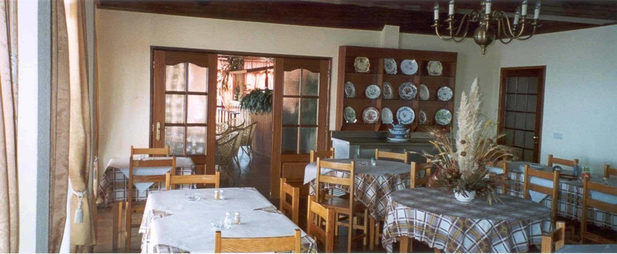 Al Moniz Hotel Água de Pena Екстериор снимка